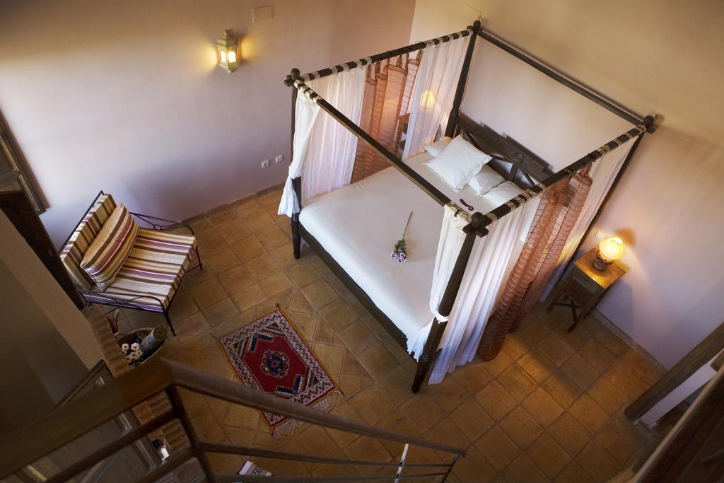 Hotel Rural La Data Gallegos Стая снимка