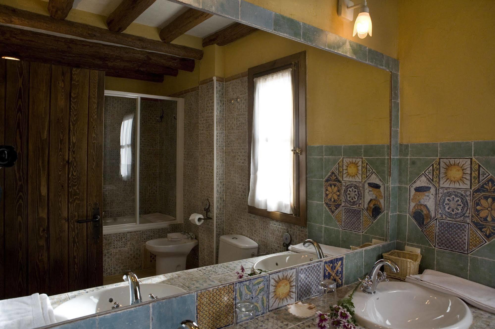 Hotel Rural La Data Gallegos Екстериор снимка